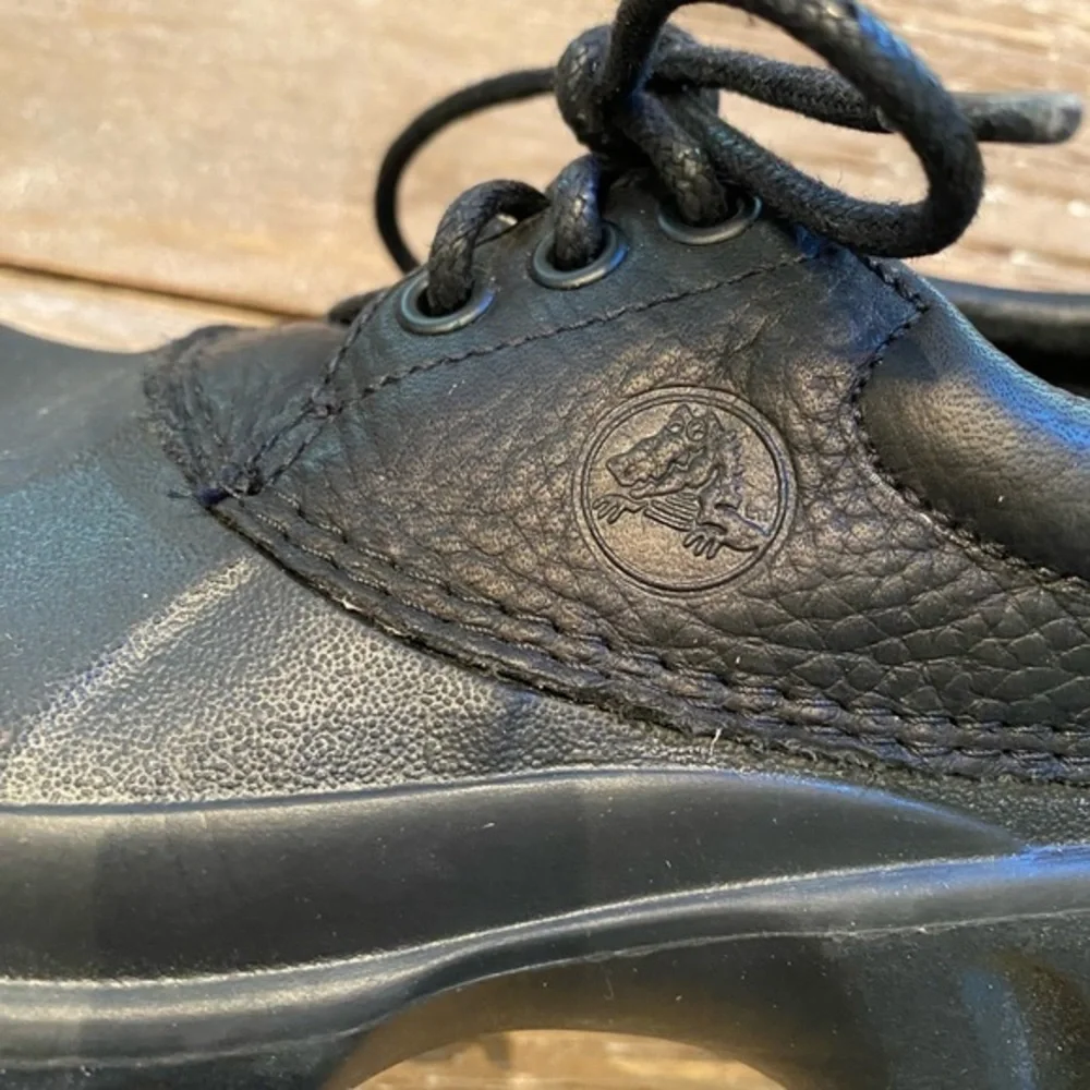 Crocs Axle Lace Up Black on Black Men’s 3 Women’s 5 Leather Upper Duck‎ Shoes